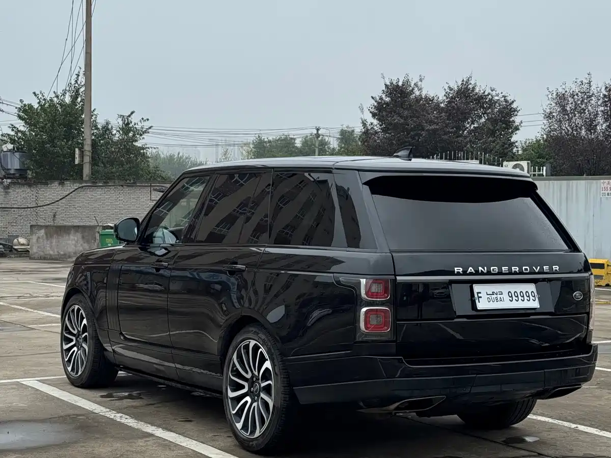 Фото 9 - Land Rover Range Rover