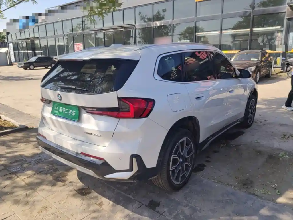 BMW X1 2025 2024 sDrive25Li X Design Package