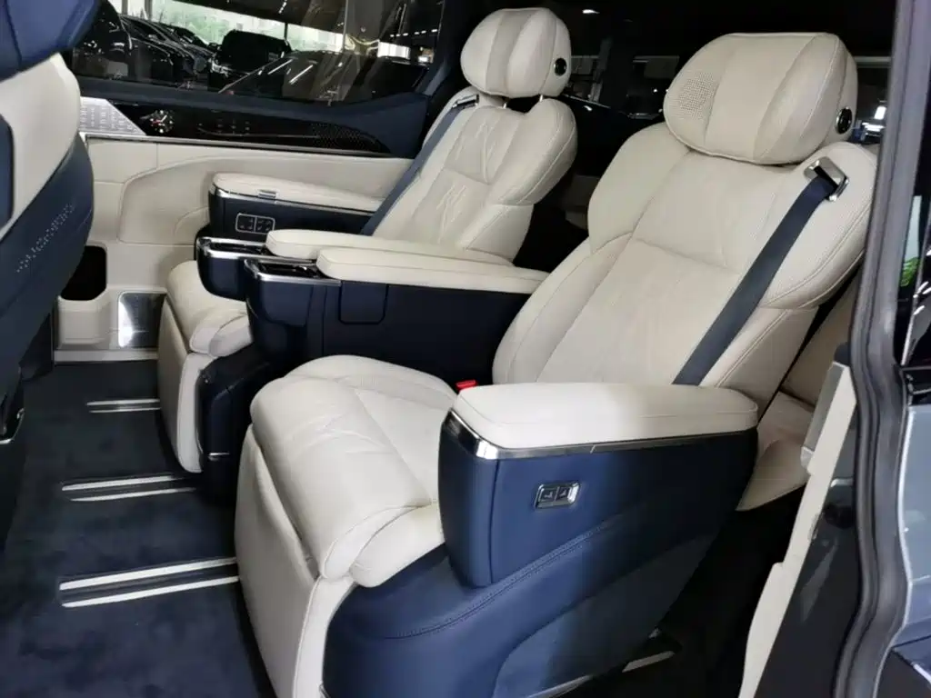 ZEEKR 009 2024 2024 7-Seat Aisle AWD Version 108kWh