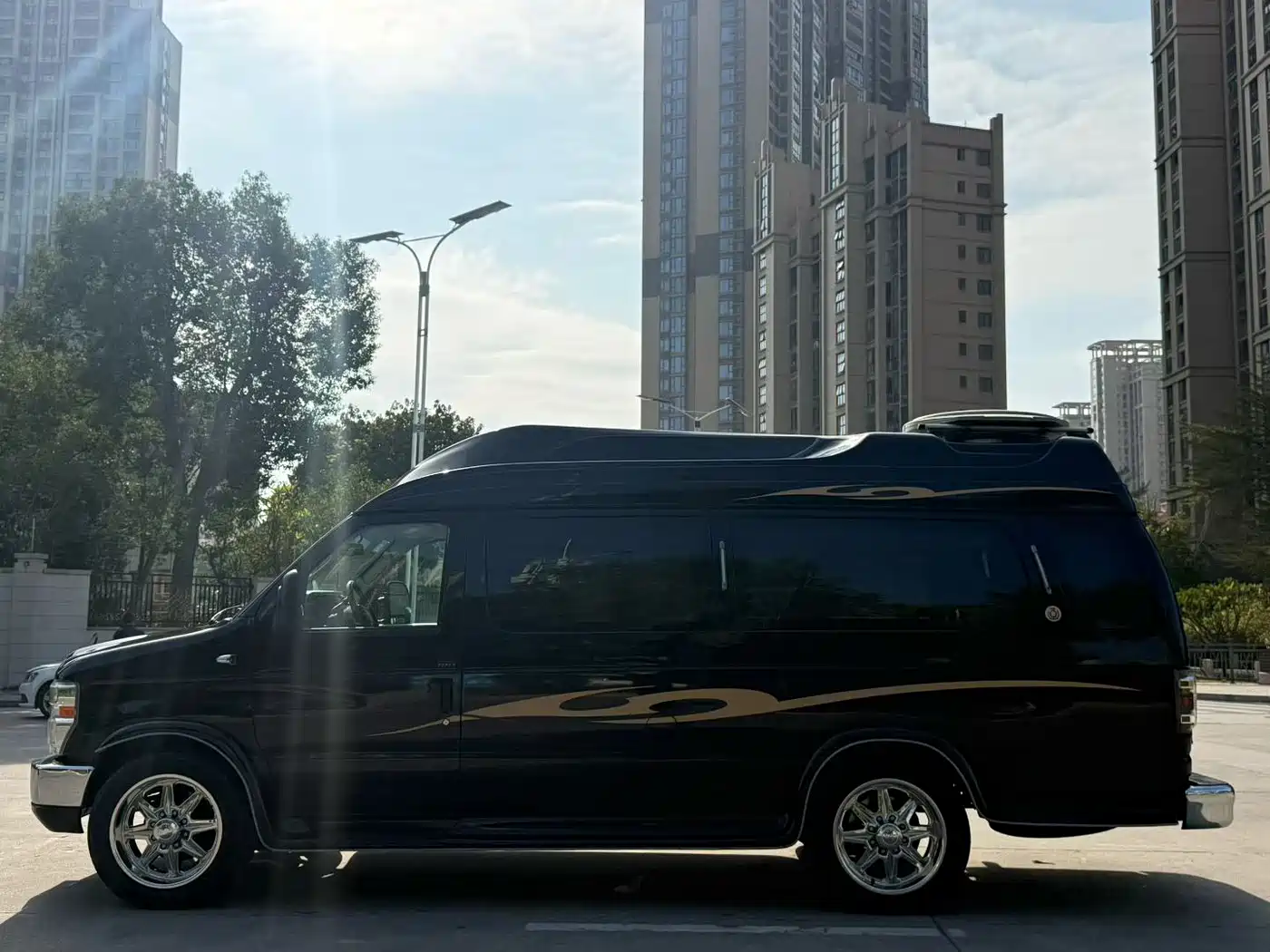 Ford E350 2011 5.4L Standard Yacht Edition фото 6
