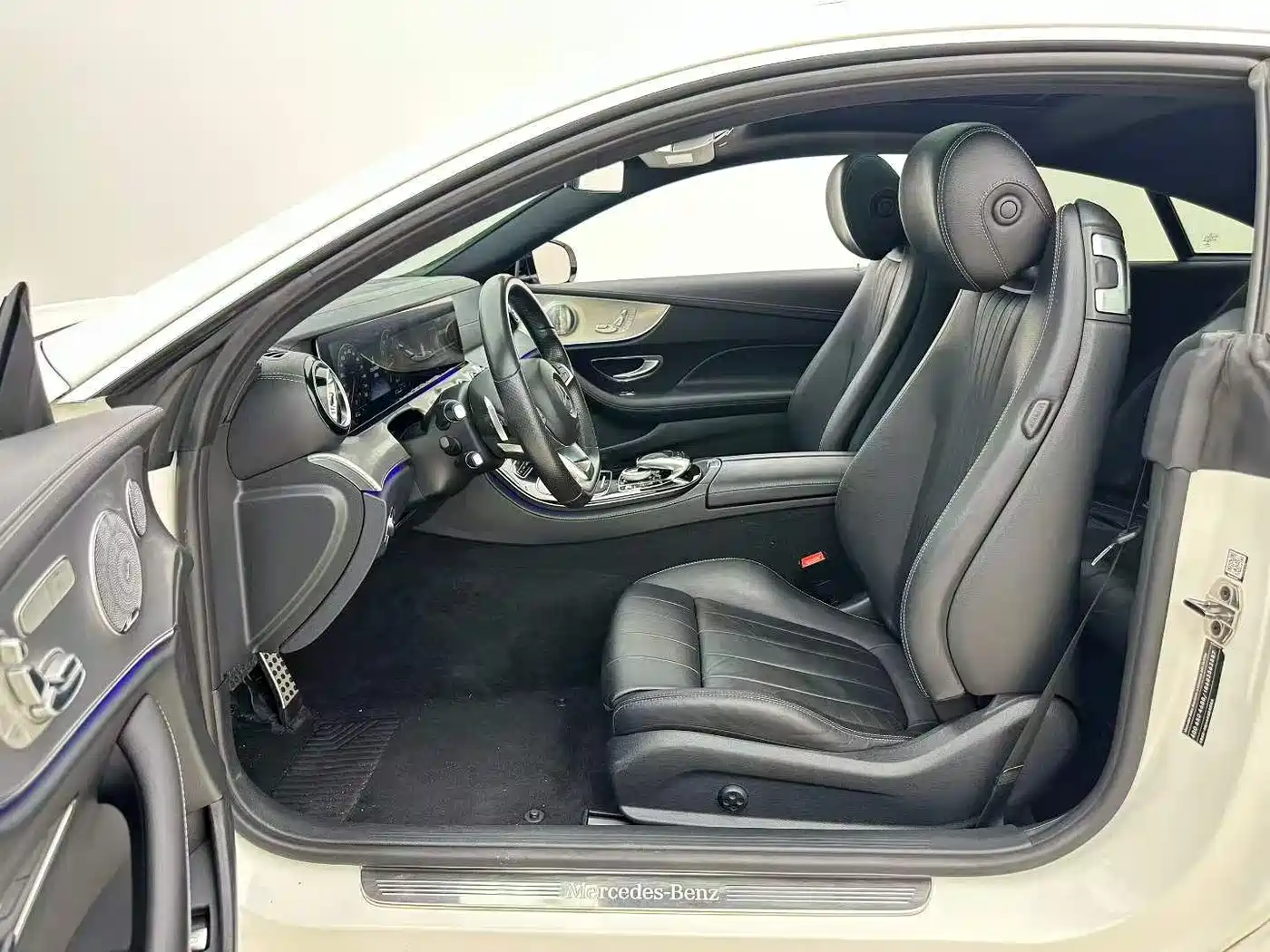 Mercedes-Benz E-Class (Import) 2017 E 200 Coupe фото 8