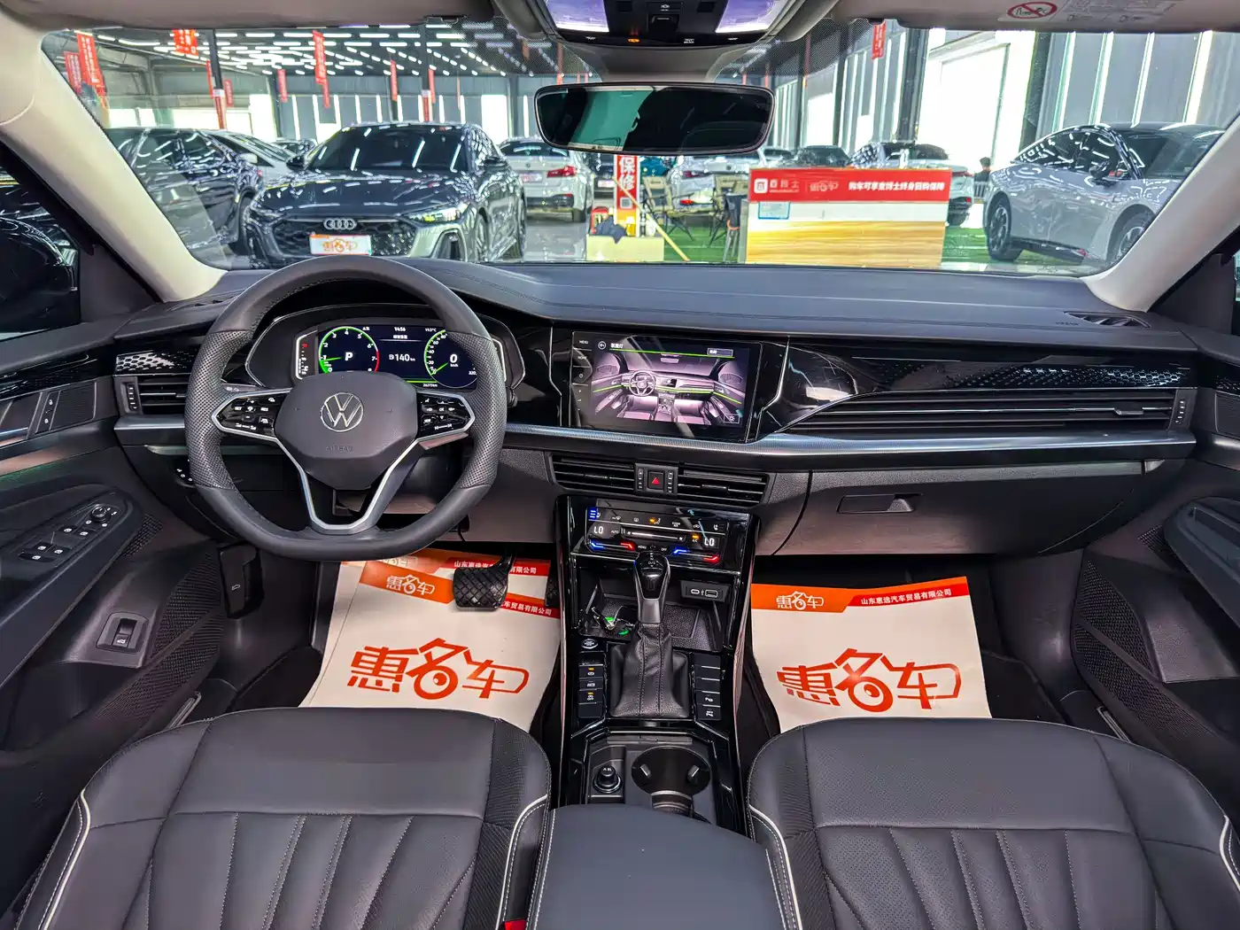 Volkswagen Passat 2024 380TSI Starlight Dragon Glory Edition фото 8