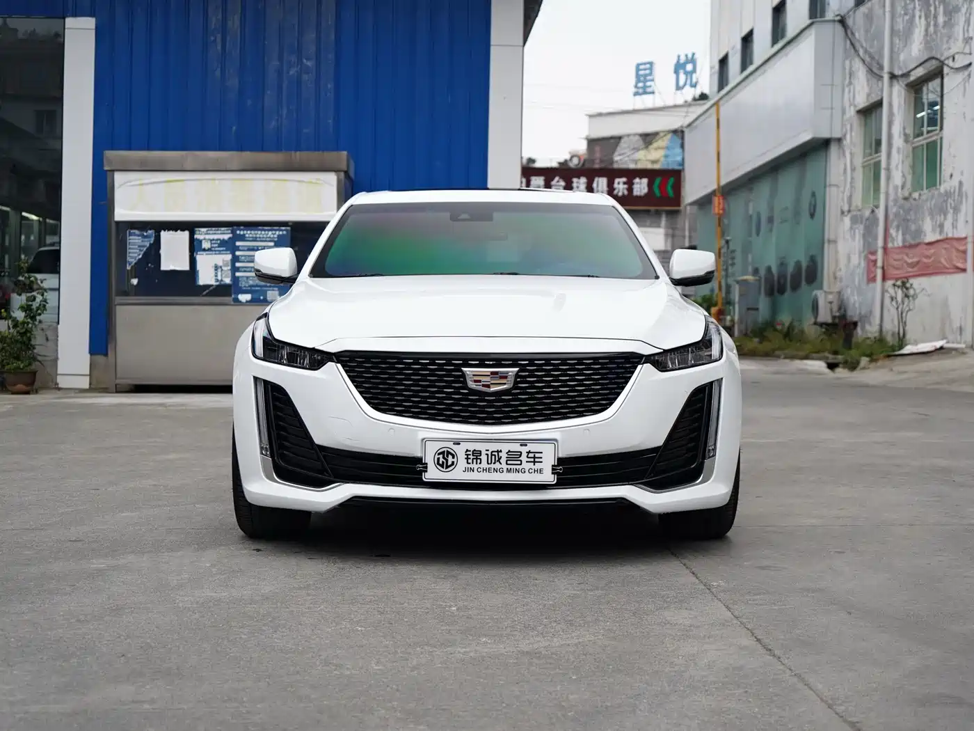 CADILLAC CT5