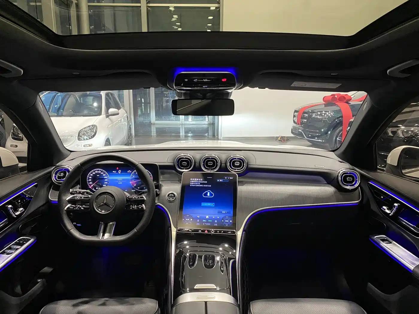 Mercedes-Benz GLC 2024 GLC 260 L 4MATIC Luxury 5-seater фото 10