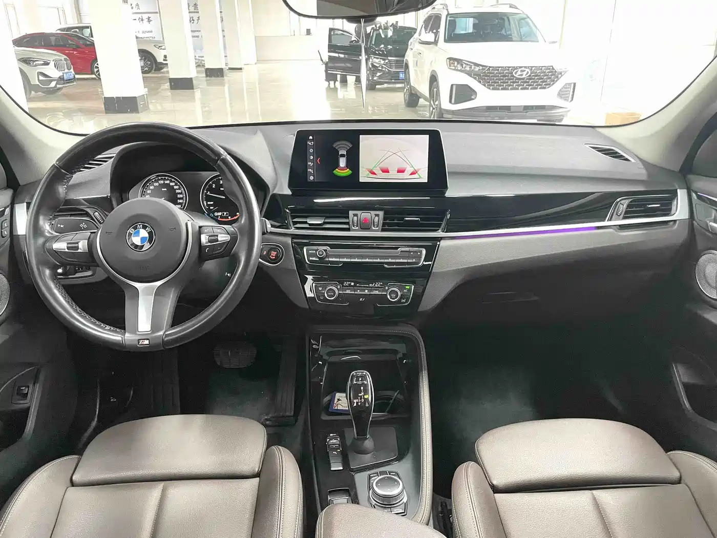 BMW X1 2022 sDrive20Li Premium фото 9