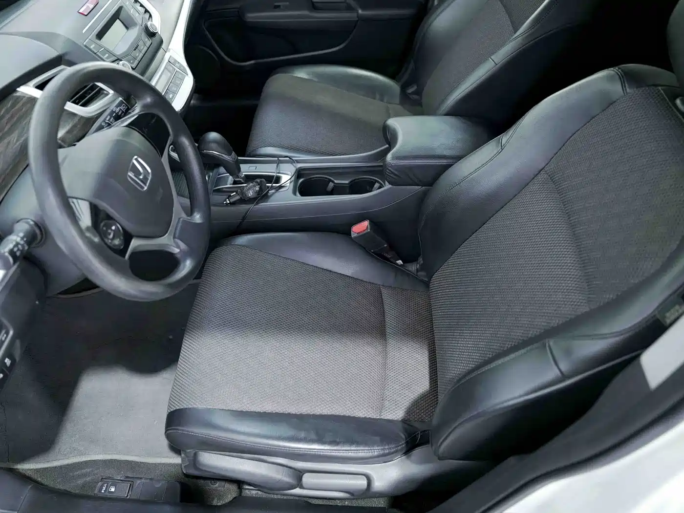 Honda Jade 2018 2017 1.8L Automatic Comfort Edition 5-seater