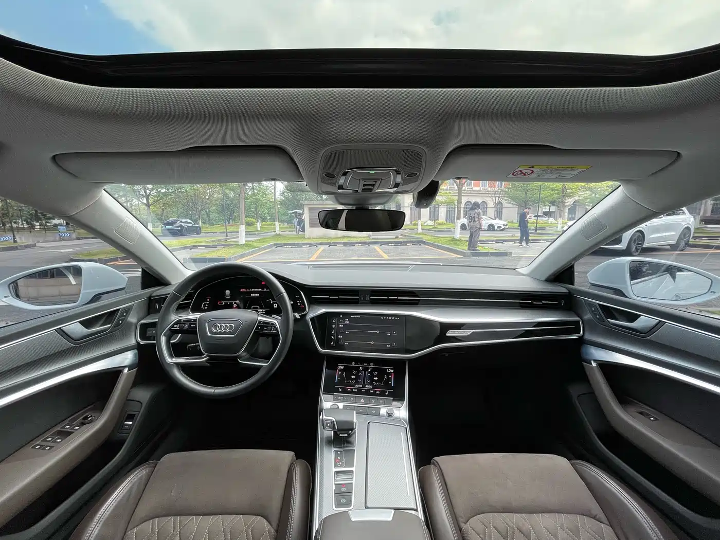 Audi A7L 2022 45 TFSI quattro S-line Paladin фото 16