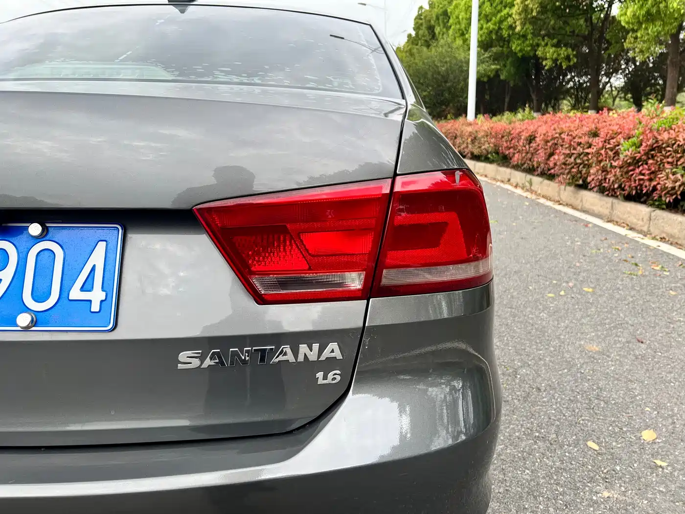 Volkswagen Santana 2013 1.6L Automatic Comfort Edition фото 18