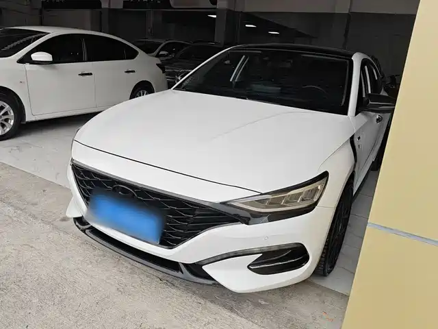 Hyundai Lafesta 280TGDi Luxury Sport, Драйв