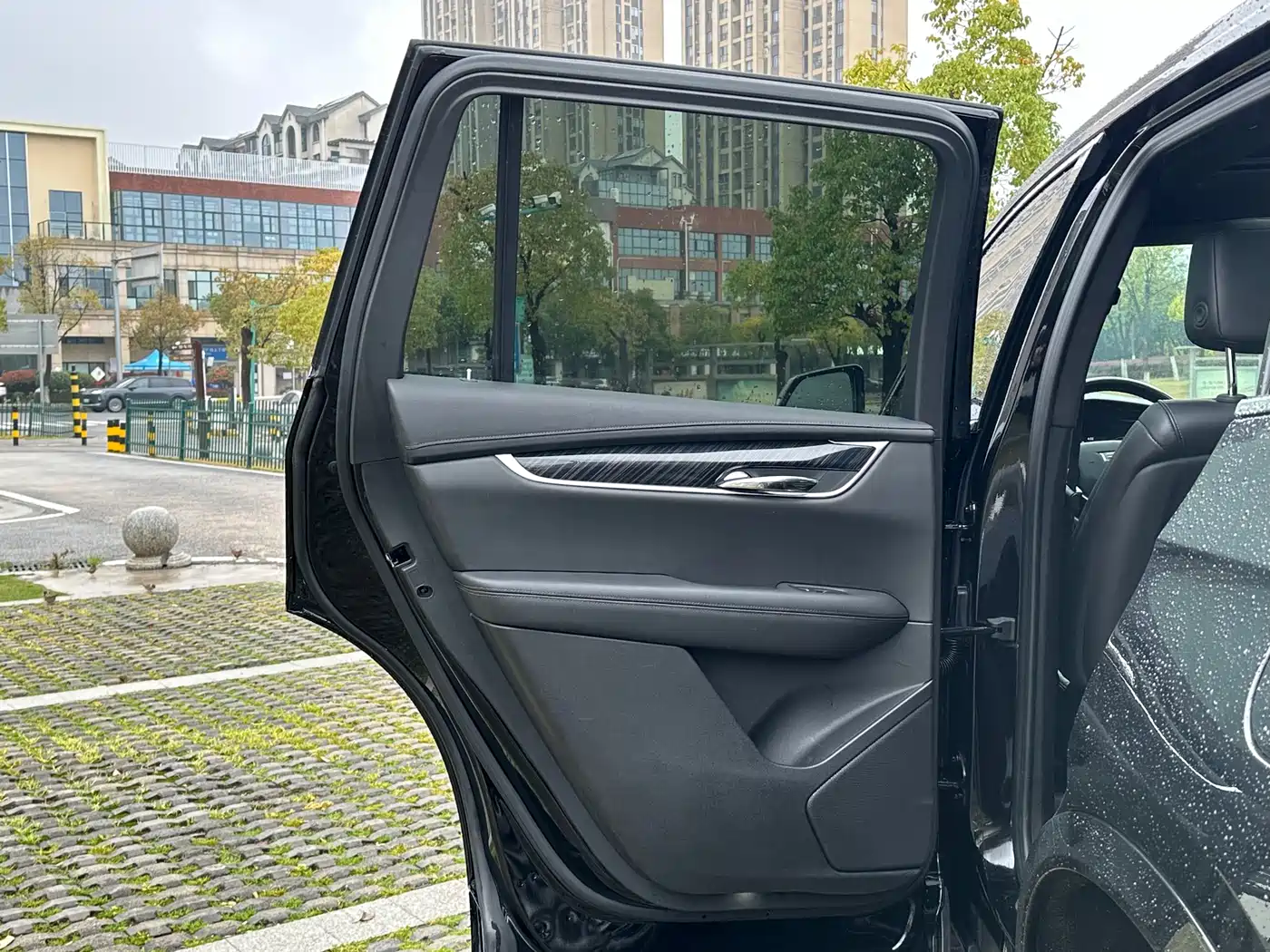 Cadillac XT6 2020 28T 6-Seater 4WD Luxury Model фото 32