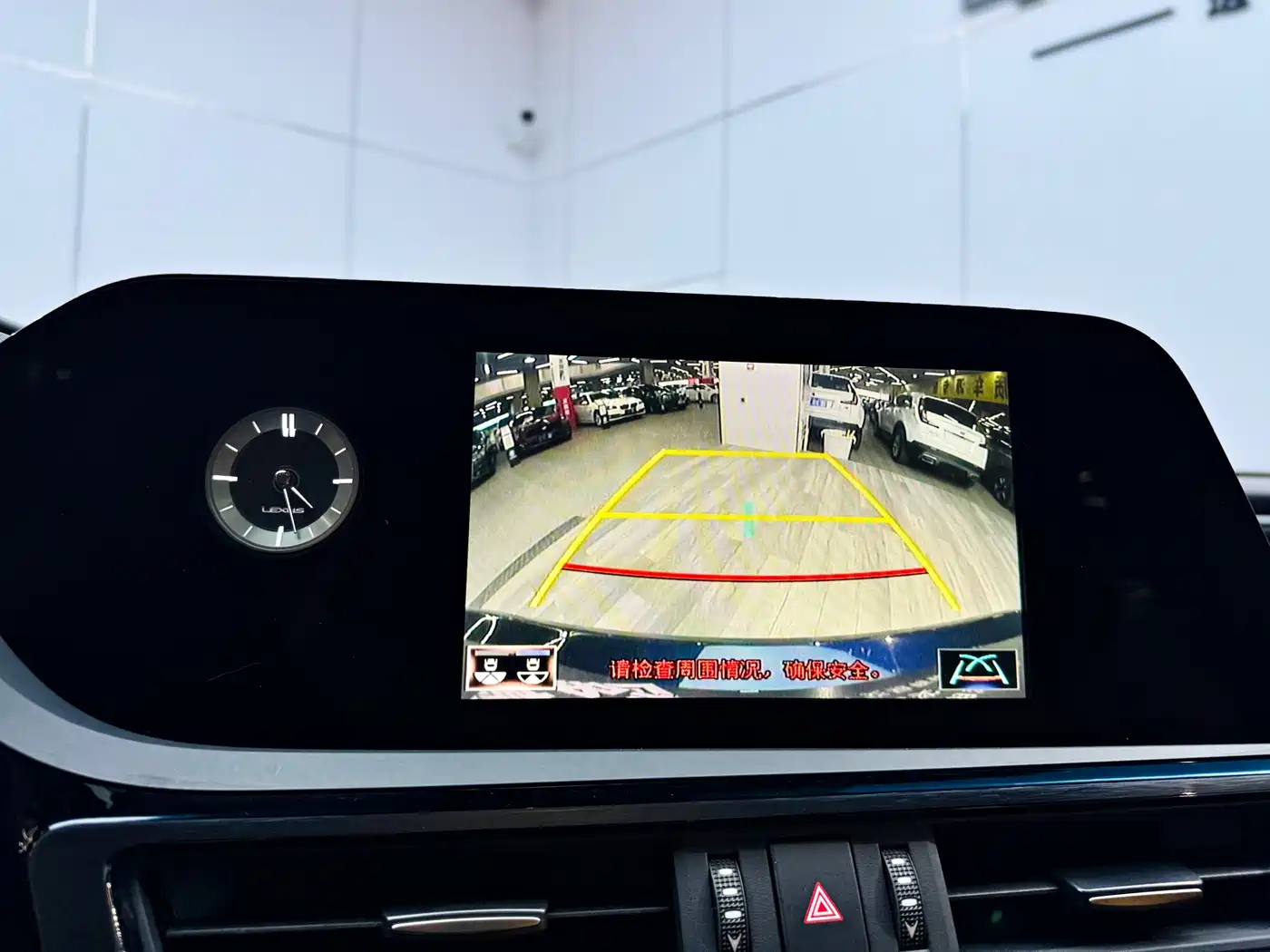 Lexus ES 2021 260 Excellence Edition фото 14