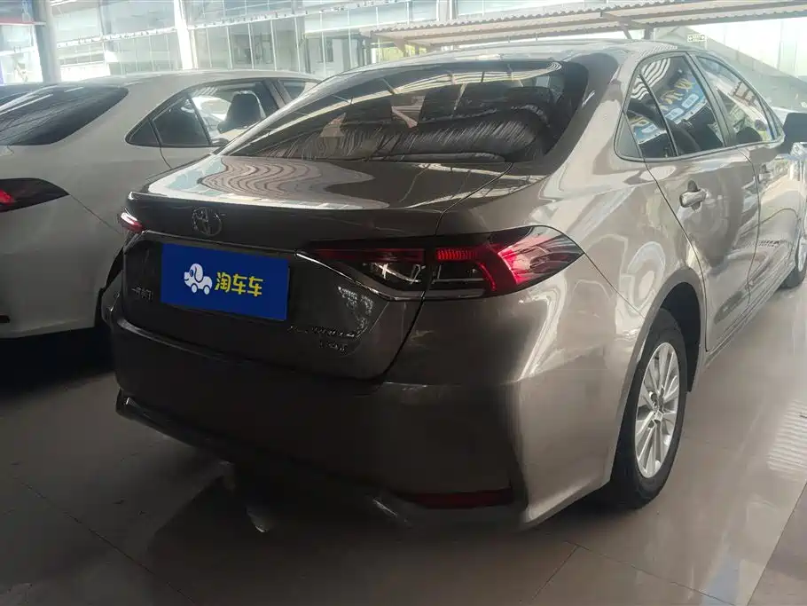 Toyota Corolla 2022 1.2T S-CVT Pioneer PLUS Edition фото 3