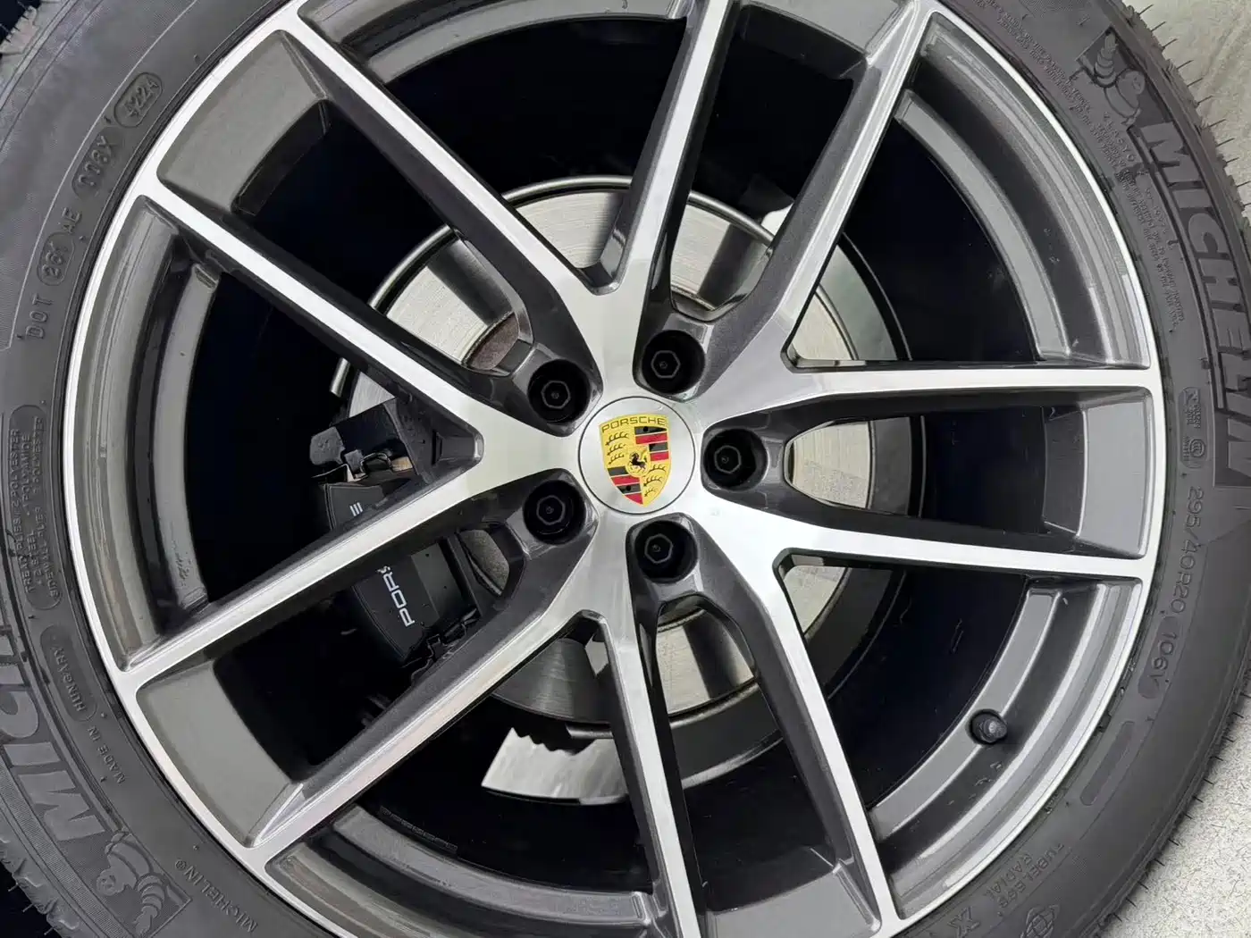 Porsche Macan 2025 Macan 2.0T Dream Chaser Edition фото 6