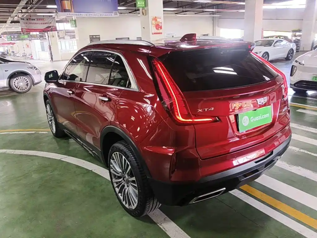 Фото 5 - Cadillac XT4