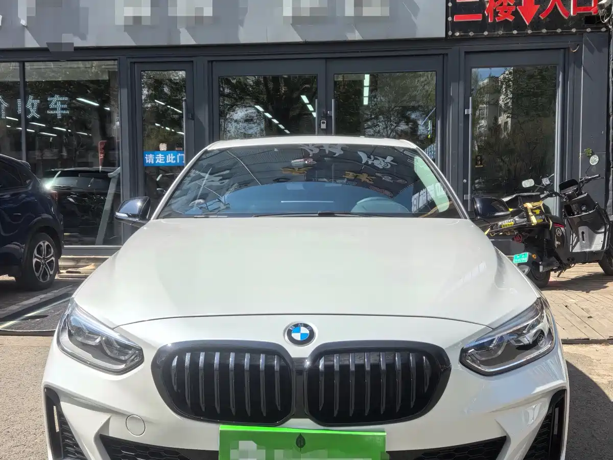 BMW 1 Series 2023 2023 125i M Sport Shadow Edition