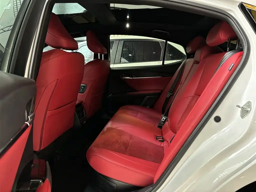 Toyota Camry 2024 Model Dual Hybrid 2.0HXS Sport Plus Edition фото 16