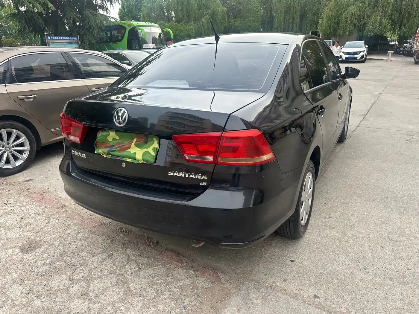 Volkswagen Santana 2015 1.6L Manual Trend Edition фото 4