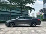 Фото 6 - Geely Borui