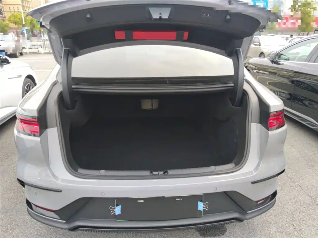 BYD Han 2025 DM-i Smart Driving Edition 125KM LiDAR Flagship фото 19