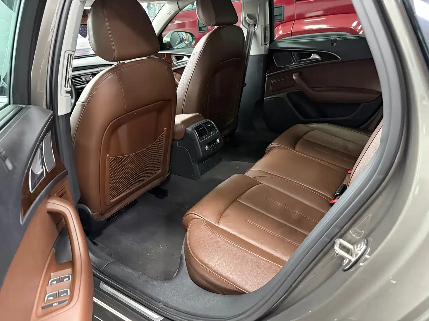 Audi A6L 2016 30 FSI Technology фото 4