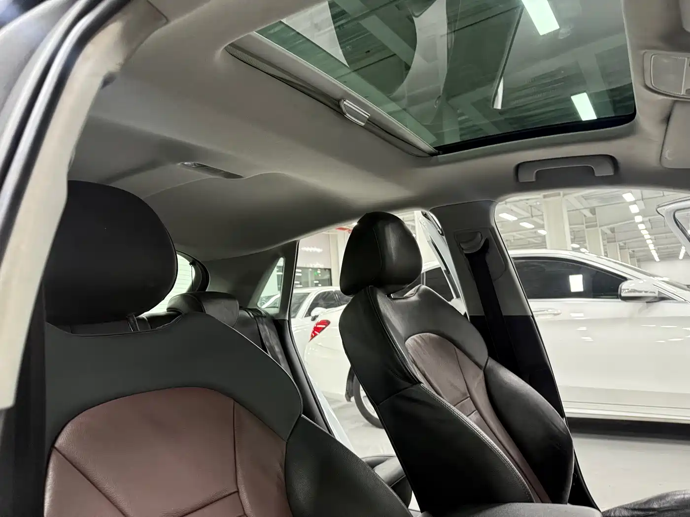 Audi A1 2014 30 TFSI Sportback Comfort фото 14