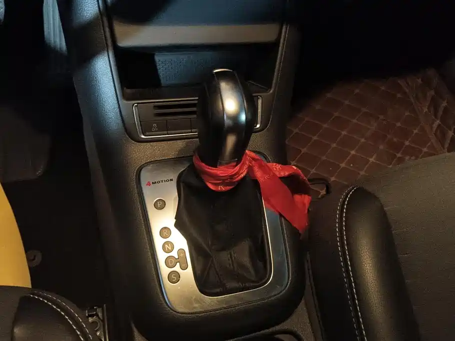 Volkswagen Tiguan 2016 Model 300TSI Automatic 4WD Trend Vision Edition фото 16