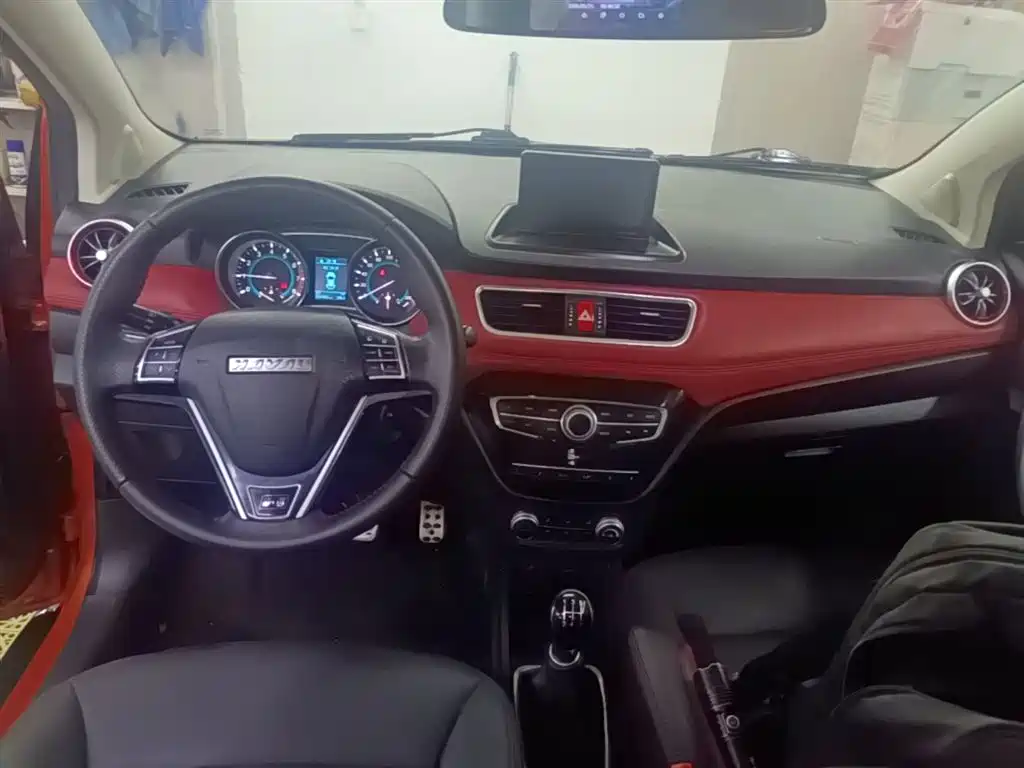 Haval H1 2016 Blue Label 1.5L Manual Luxury фото 10