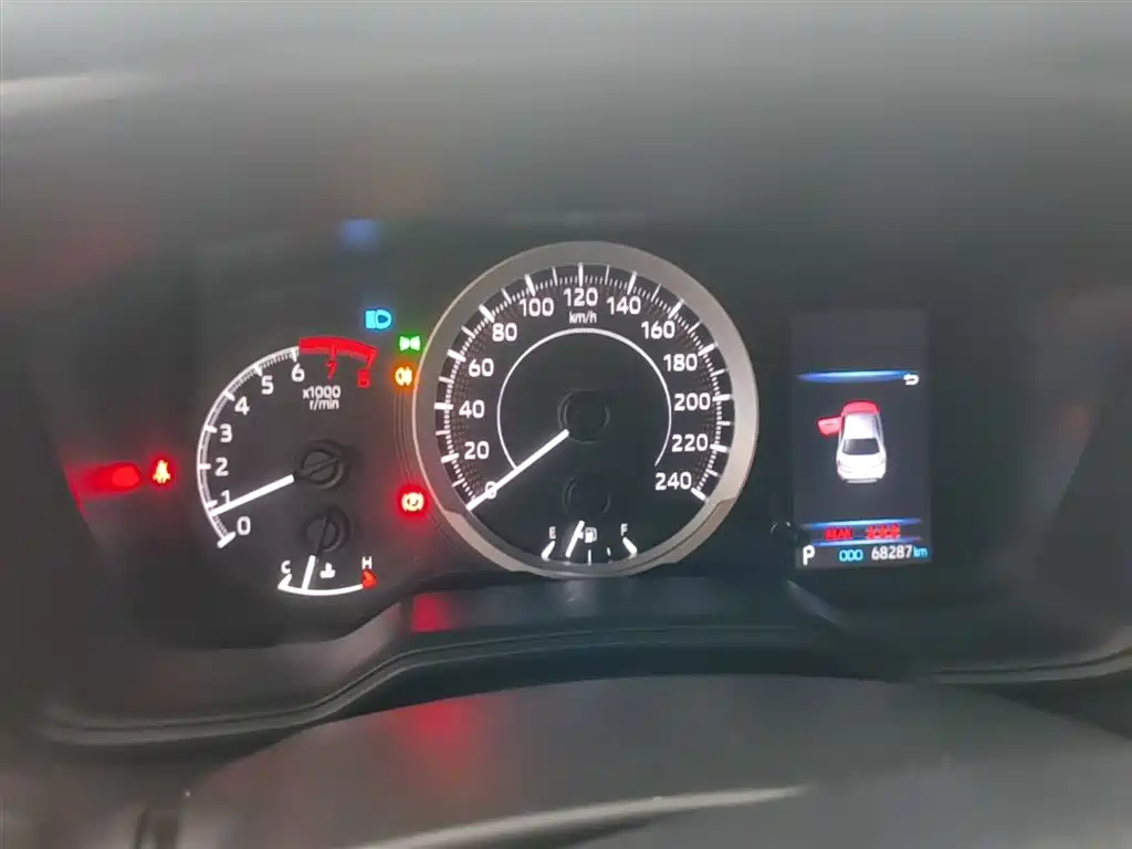 Toyota Levin 2022 185T CVT Sport Edition фото 8