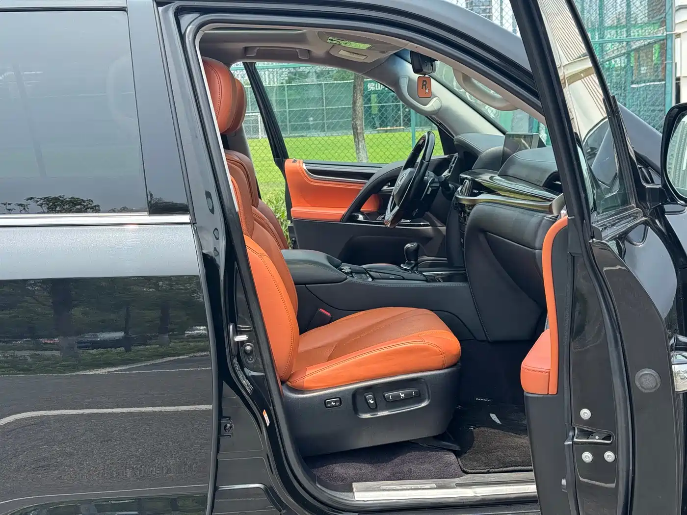 Lexus LX 2017 570 Prestige Luxury фото 7