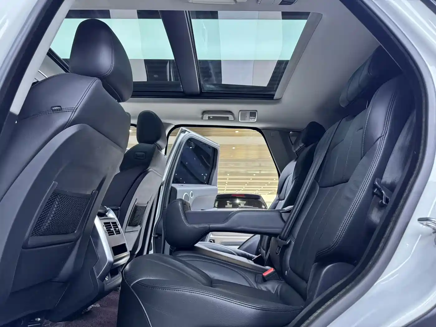 Land Rover Range Rover Sport 2017 3.0 SC V6 SE фото 9