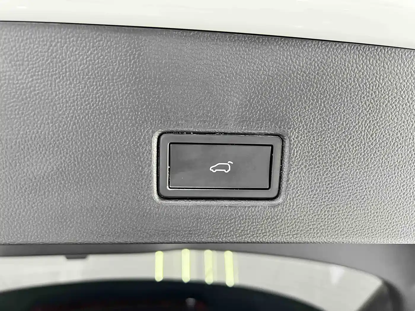 Volkswagen T-ROC 2022 280TSI DSG 2WD Comfort PLUS фото 19