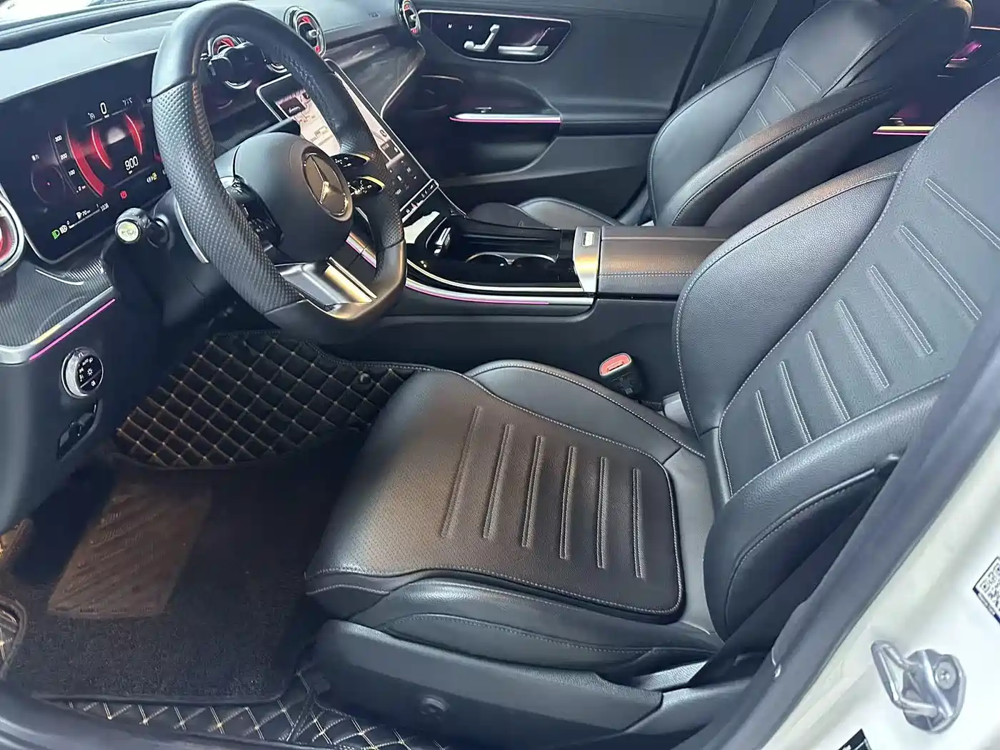Mercedes-Benz C-Class 2023 C 260 L Sport фото 4