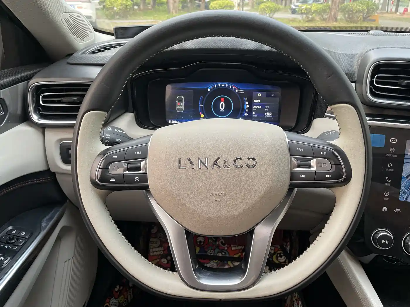 Lynk & Co 02 2018 Model 1.5T DCT 2WD Yao Pro Edition China V фото 6