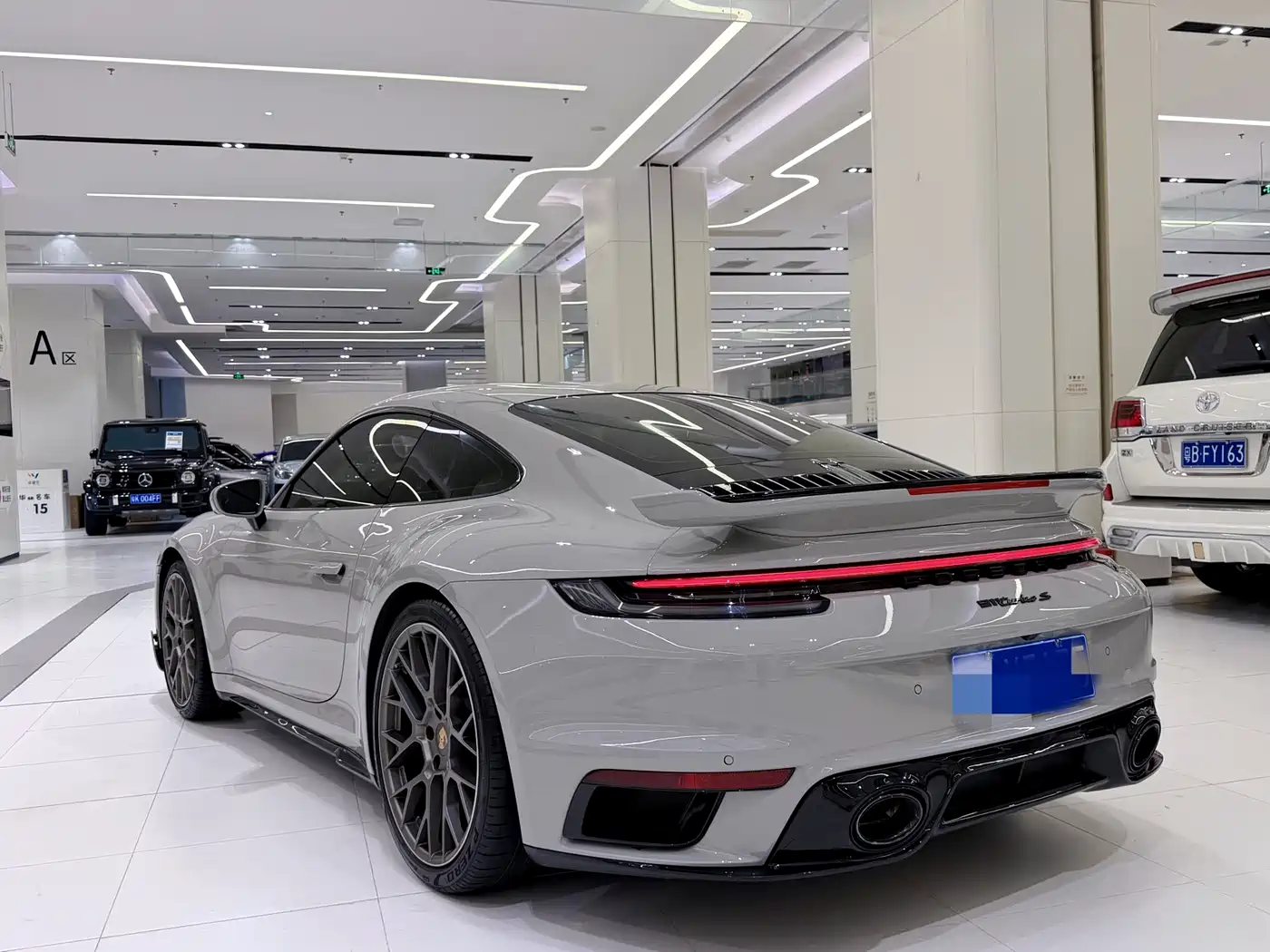 Porsche 911 2022 Carrera 4S 3.0T фото 12