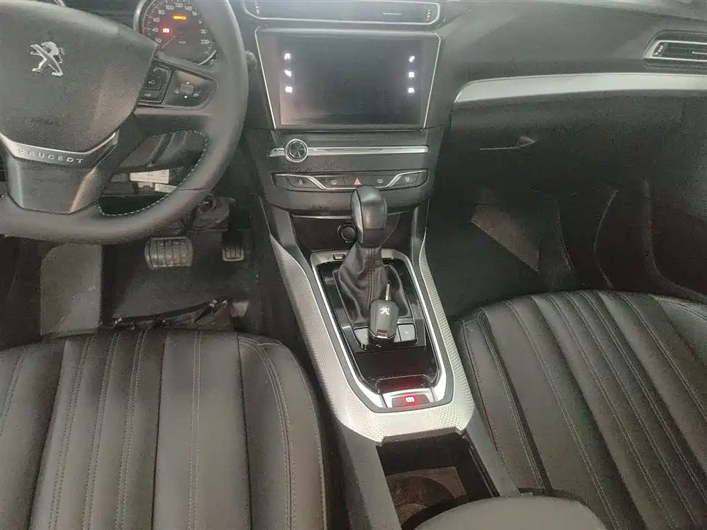 Peugeot 408 2019 350THP Automatic Luxury Edition China V фото 13