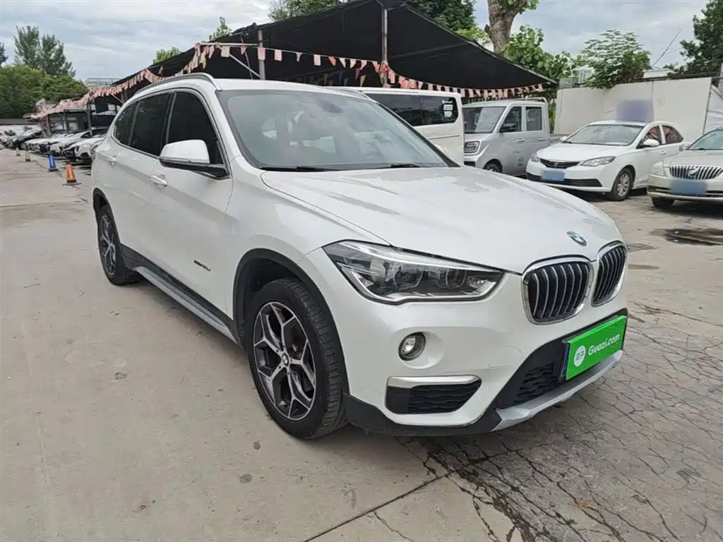 BMW X1 2018 sDrive18Li Premium Model фото 4