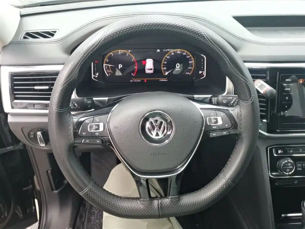Volkswagen Teramont 2020 530 V6 AWD Luxury Edition China V фото 11