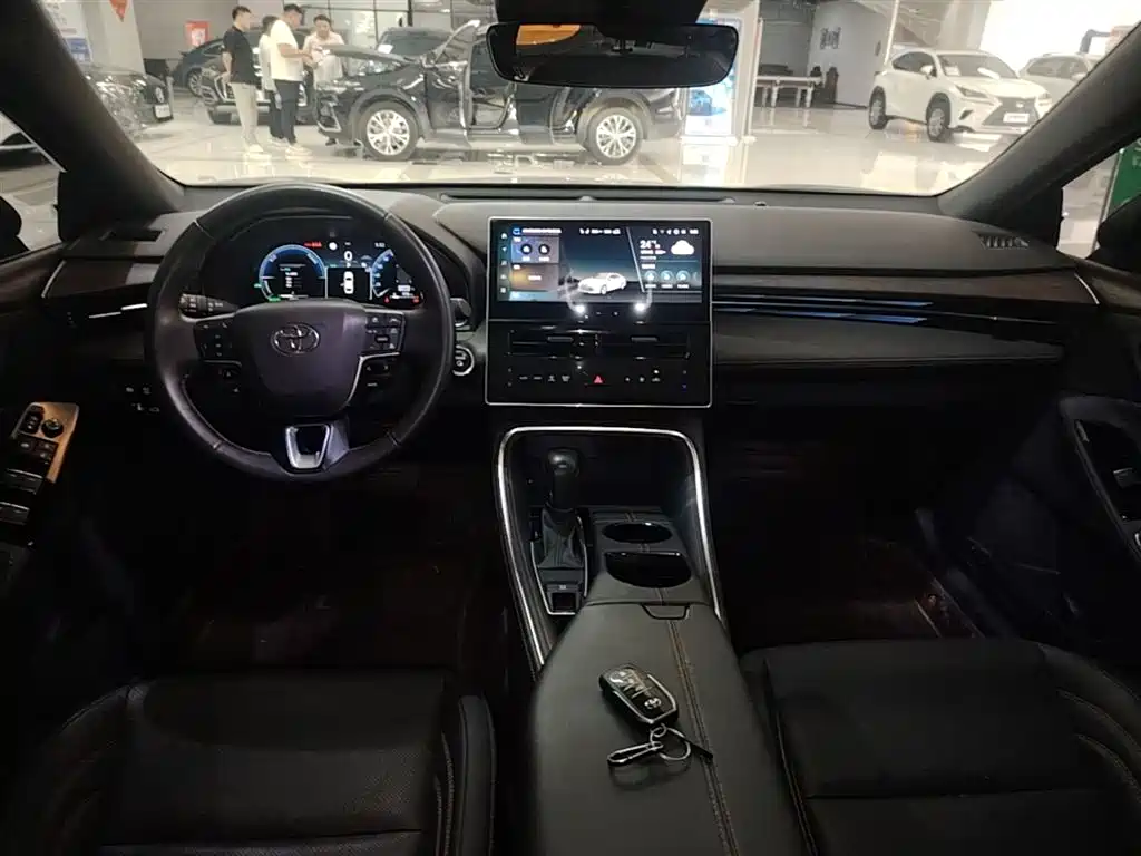 Toyota Avalon 2024 Model Hybrid 2.0L Prestige Edition фото 10