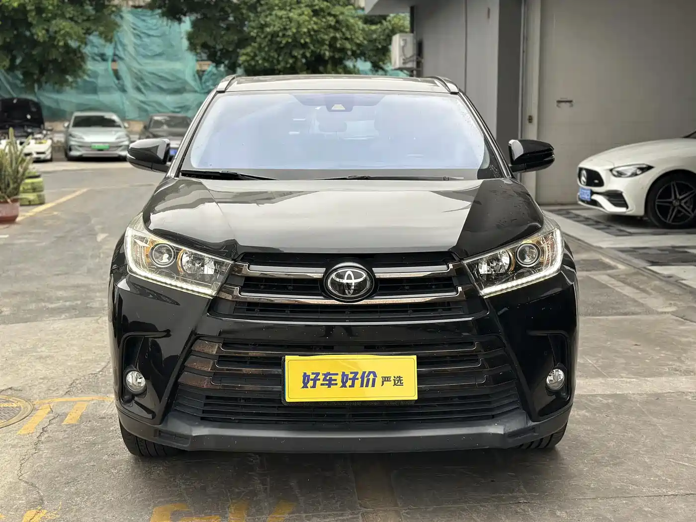 Toyota Highlander 2021 2.0T AWD Knight 7-Seater фото 2