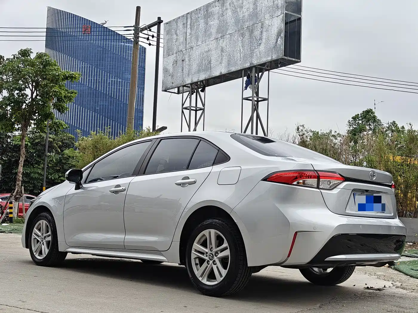 Toyota Levin 2019 185T CVT Luxury Edition China V фото 7