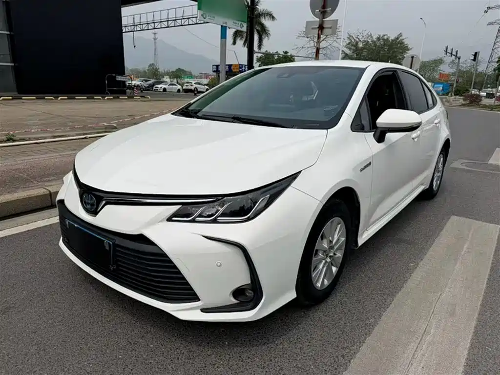 Toyota Corolla 2021 Hybrid 1.8L E-CVT Pioneer Edition
