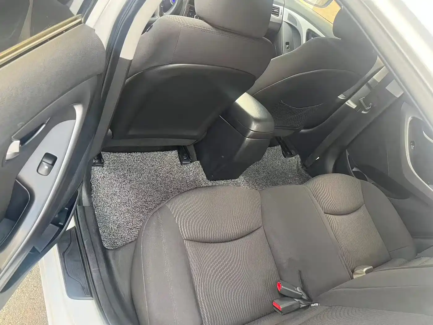 Hyundai Langdong 2016 1.6L Automatic Premium Edition фото 8