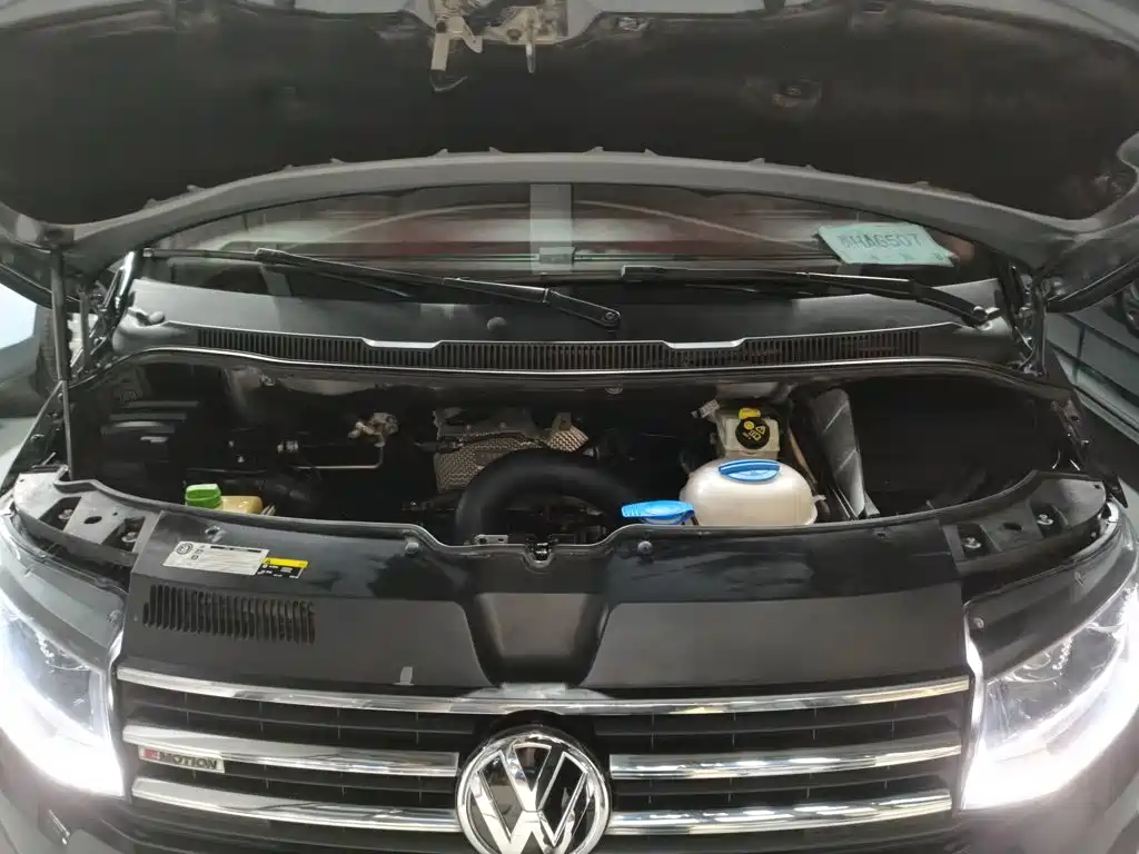 Volkswagen Caravelle 2017 2017 2.0TSI 4WD Comfort 7-Seater