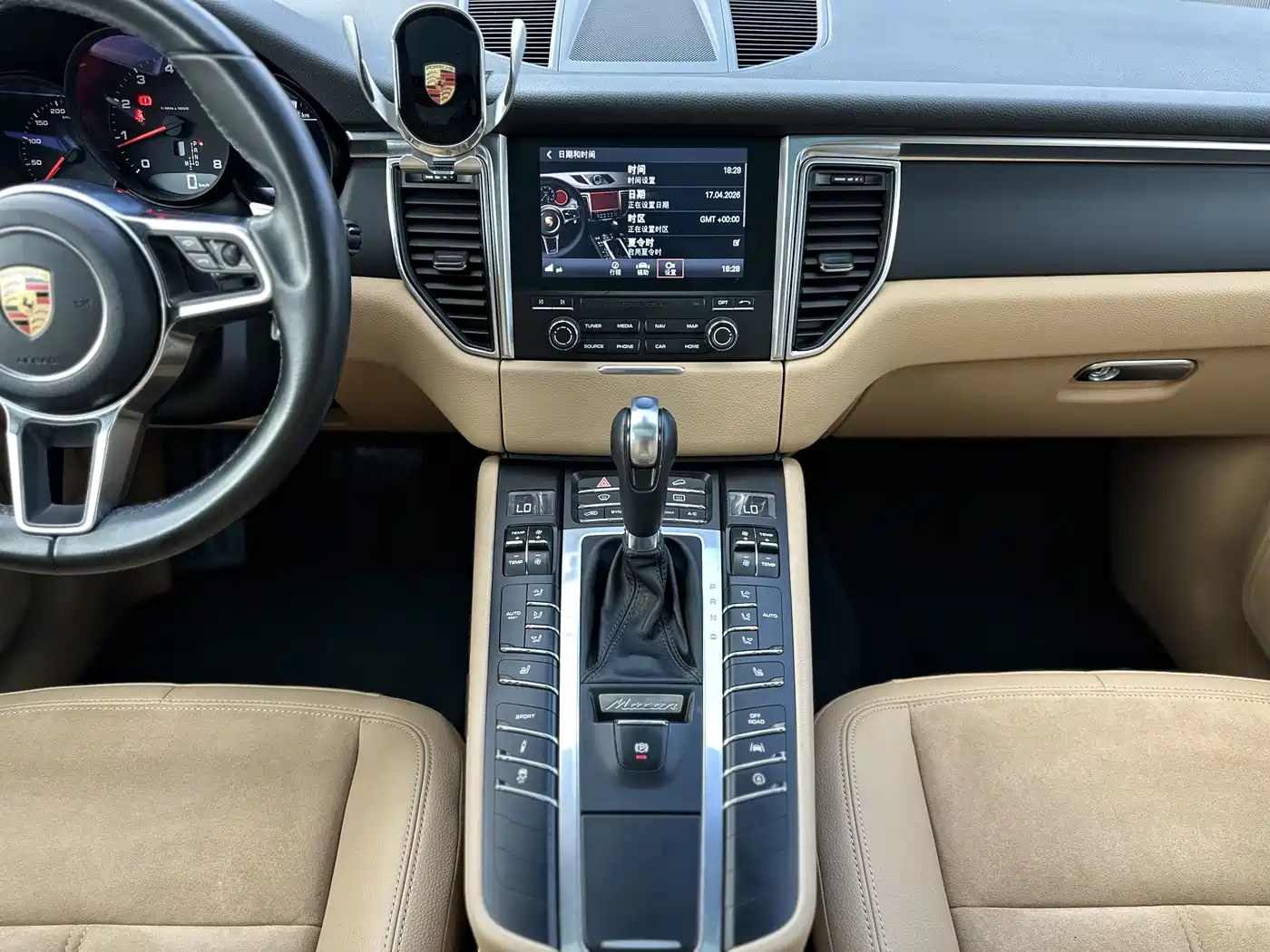 Porsche Macan 2016 Macan 2.0T фото 15