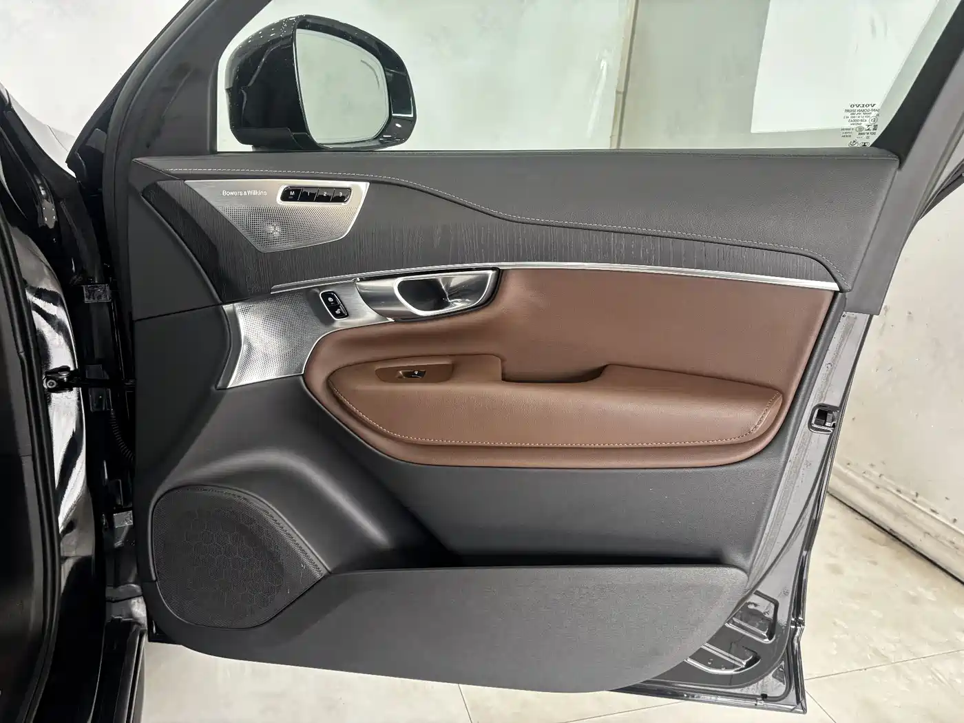 Volvo XC90 2023 B6 Smart Elegance Luxury Edition 7-Seater фото 26