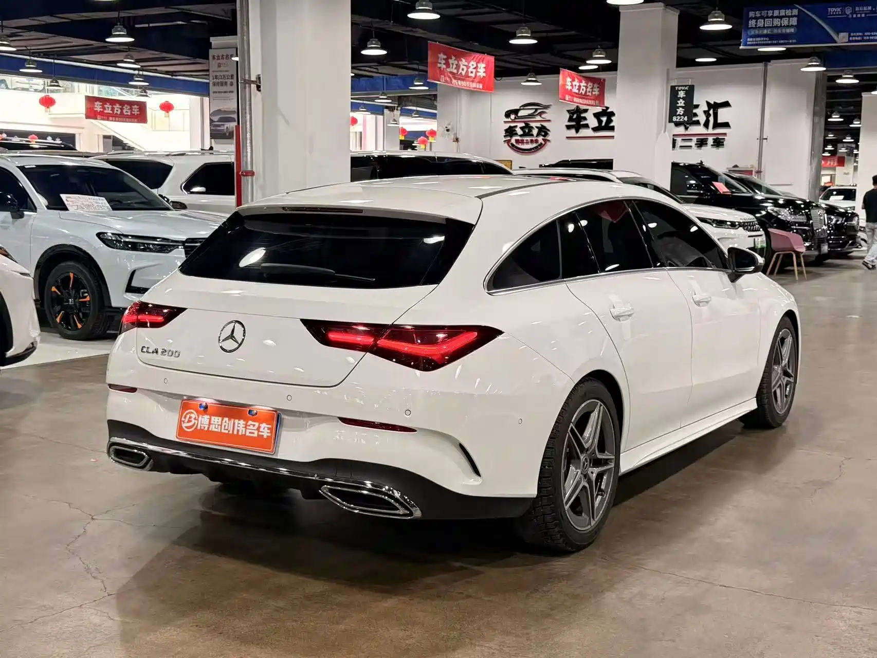 صورة 9 - Mercedes-Benz CLA (Import)