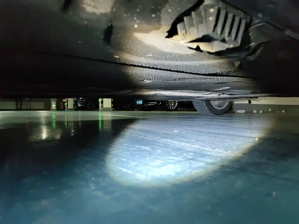 BMW 5 Series 2014 528Li Leading Edition фото 19