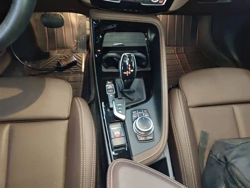 BMW X2 2022 sDrive25i M Sport Package фото 10