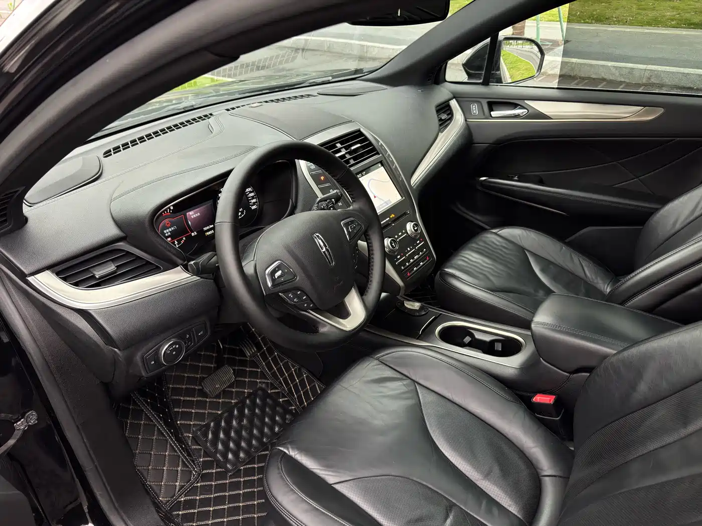 Lincoln MKC 2018 2017 2.0T 2WD Exclusive Edition