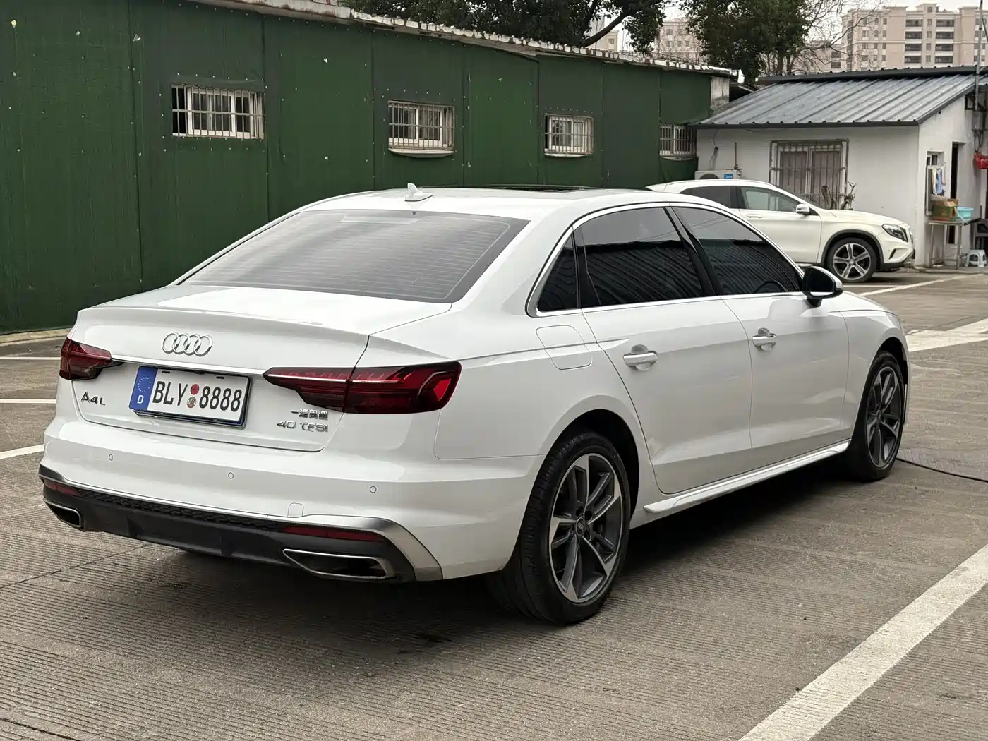 AUDI A4L